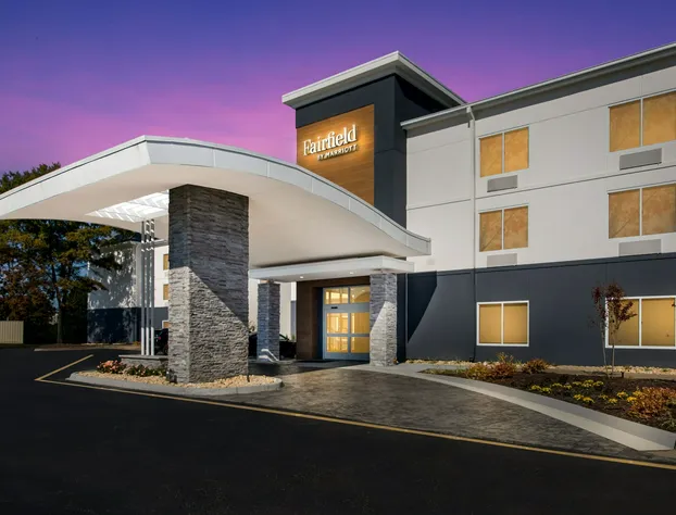 Fairfield Inn and Suites By Marriott Chesapeake hotel detail image 1