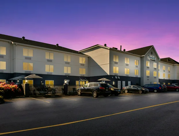 Fairfield Inn and Suites By Marriott Chesapeake hotel detail image 2