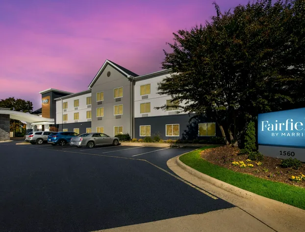 Fairfield Inn and Suites By Marriott Chesapeake hotel detail image 3