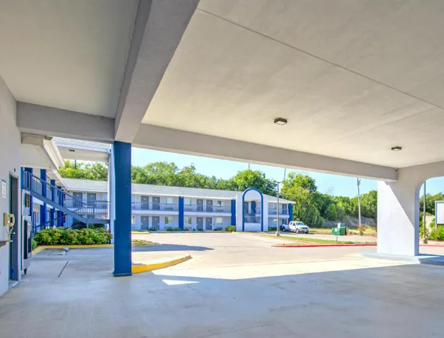 Heights Inn by Townhouse Harker Heights/Killeen hotel detail image 3