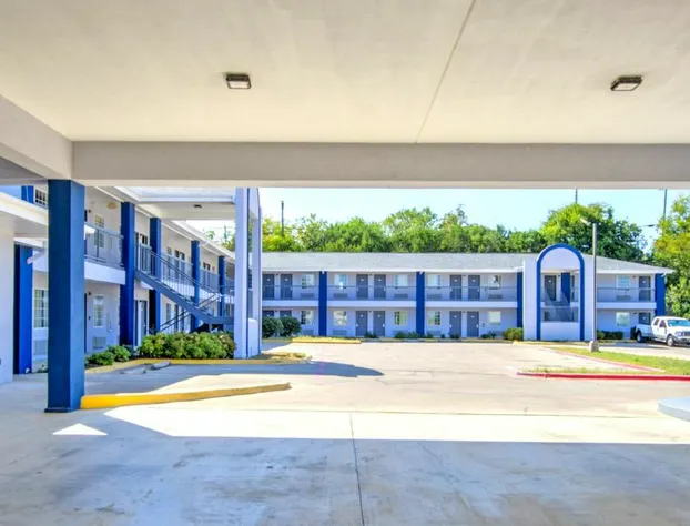 Heights Inn by Townhouse Harker Heights/Killeen hotel detail image 4