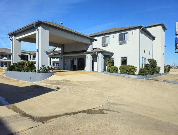 Budgetel Inn & Suites hotel detail image 1