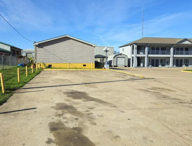 Budgetel Inn & Suites hotel detail image 2