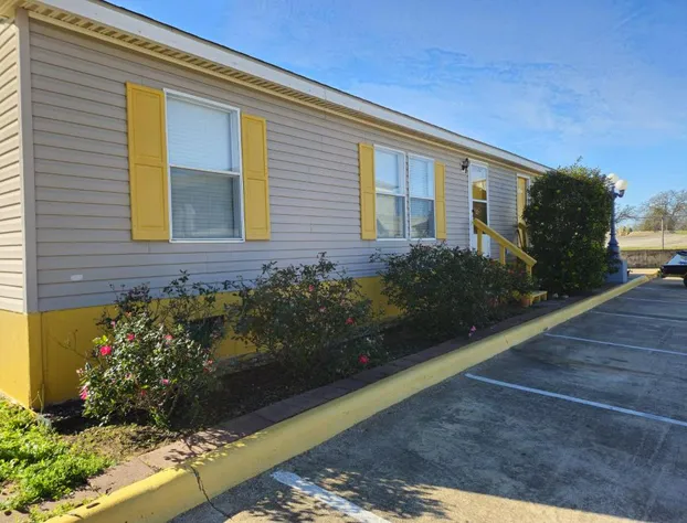 Budgetel Inn & Suites hotel detail image 3