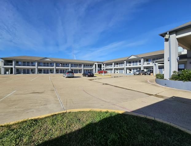 Budgetel Inn & Suites hotel detail image 1