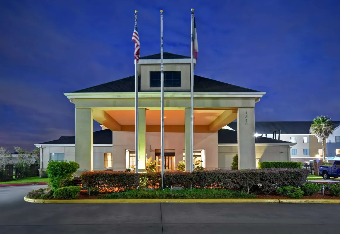 Homewood Suites By Hilton Houston IAH Airport Beltway 8 hotel hero