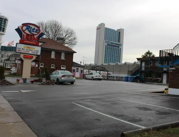 Ritz Inn Niagara hotel detail image 1