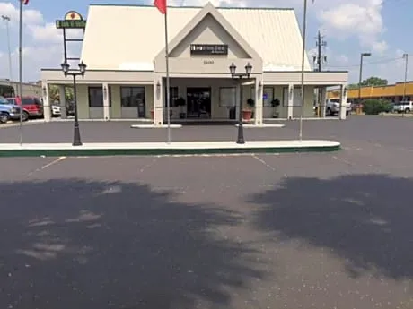 Houston Inn and Suites hotel detail image 2