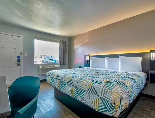 Motel 6 Albuquerque, NM - Carlisle hotel detail image 4