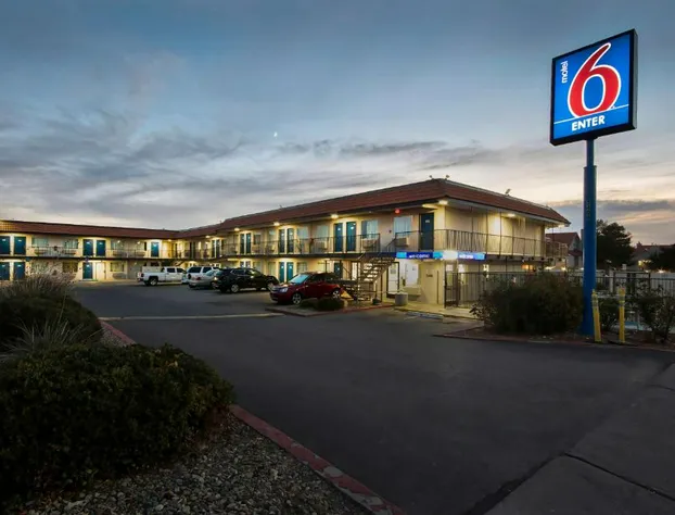 Motel 6 Albuquerque, NM - Carlisle hotel detail image 1