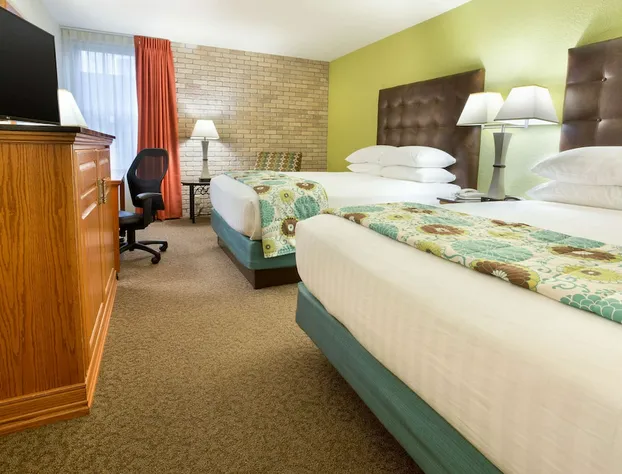 McAllen Plaza Hotel & Suites hotel detail image 4