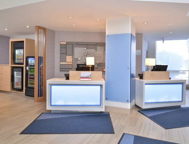 Holiday Inn Express & Suites Buffalo Downtown - Medical CTR by IHG hotel detail image 4