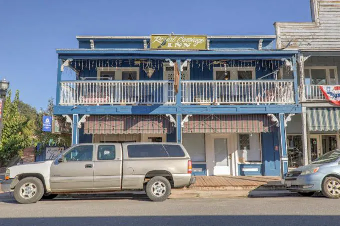 Americas Best Value Inn & Suites Royal Carriage hotel hero