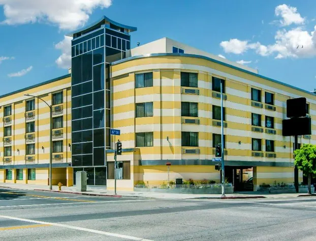 Best Western Plus LA Mid Town Hotel hotel detail image 1