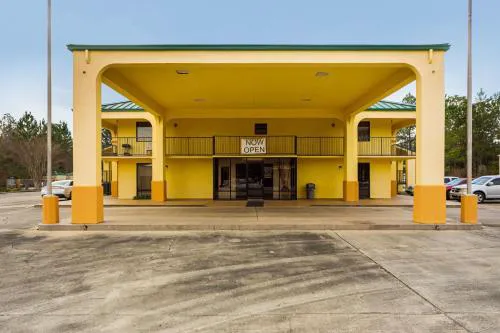 Oyo Hotel Atmore Al Hwy 21 hotel detail image 3