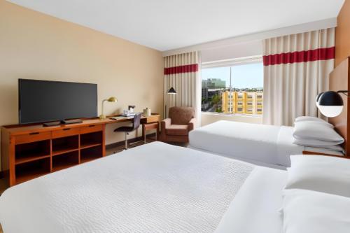 Four Points By Sheraton Los Angeles International Airport hotel detail image 3