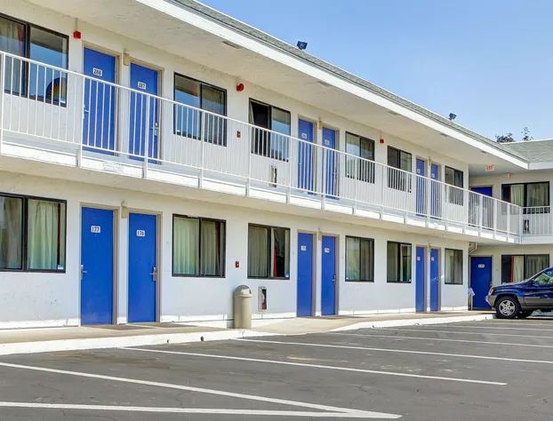 Motel 6 Medford, OR hotel detail image 3