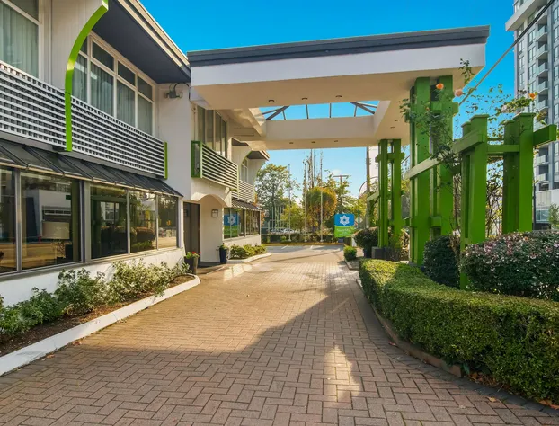 SureStay Hotel by Best Western North Vancouver Capilano hotel detail image 3