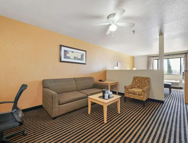 Best Western Plus Executive Inn & Suites hotel detail image 3