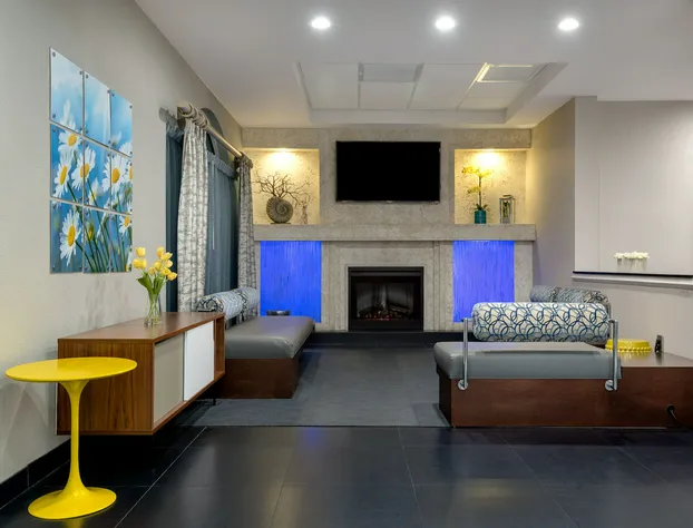 Holiday Inn Fort Lauderdale Airport by IHG hotel detail image 4