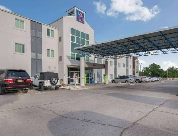 Motel 6 Roswell, NM hotel detail image 3