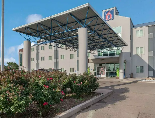 Motel 6 Roswell, NM hotel detail image 4