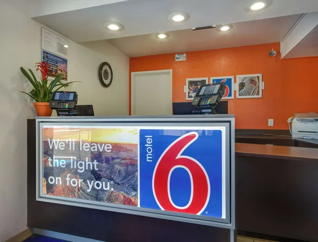 Motel 6 Tempe, AZ - Broadway - ASU hotel detail image 3