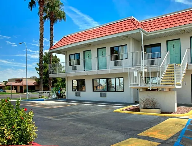 Motel 6 Tempe, AZ - Broadway - ASU hotel detail image 1