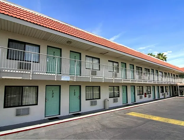 Motel 6 Tempe, AZ - Broadway - ASU hotel detail image 4