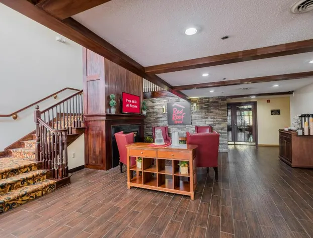 Red Roof Inn & Suites Stafford, VA hotel detail image 4