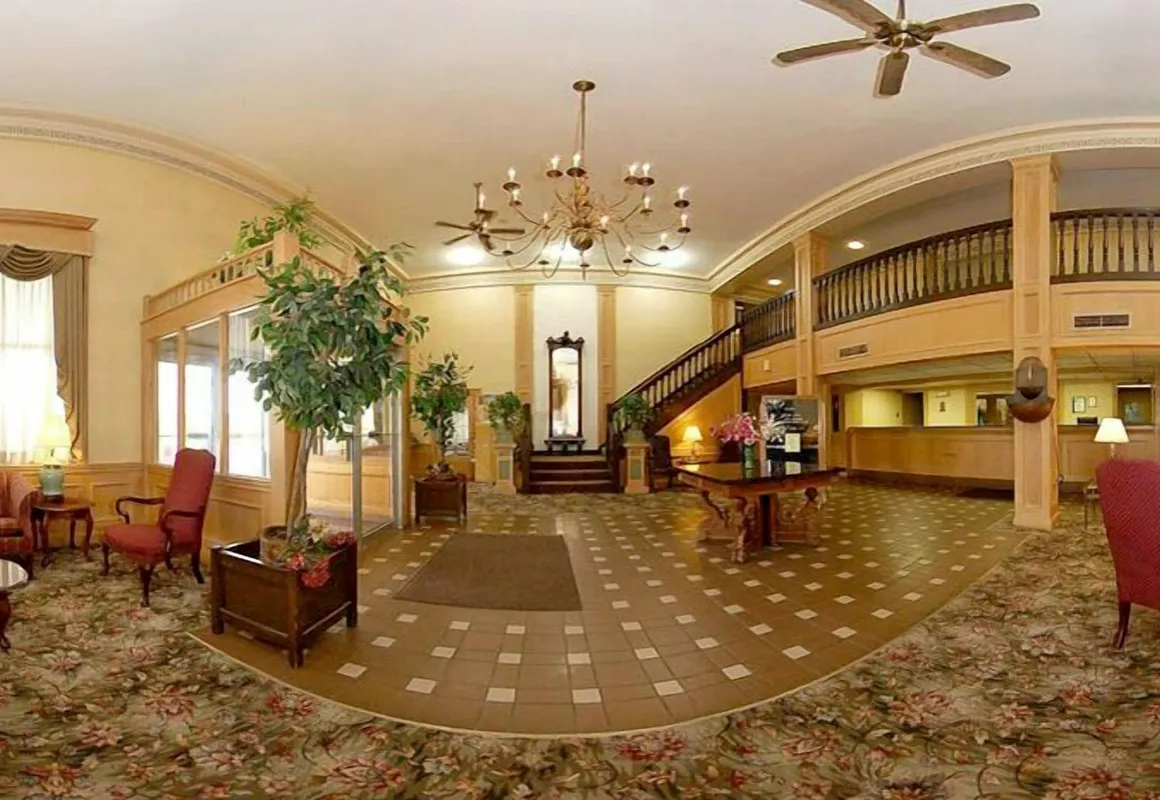 Quality Inn Scottsburg hotel hero