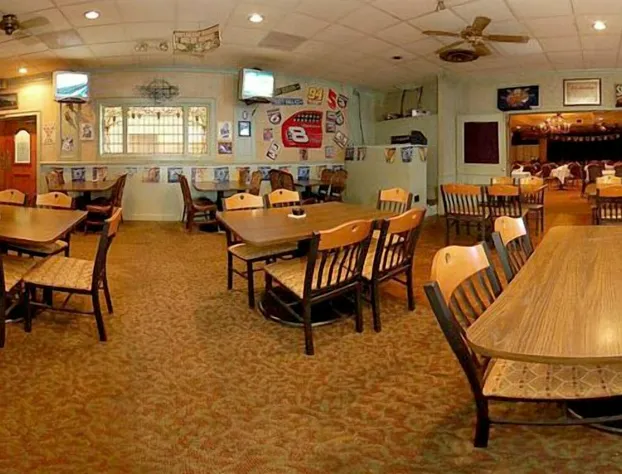 Quality Inn Scottsburg hotel detail image 3