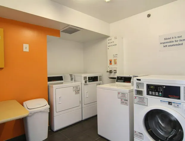 Willow Lodge Willoughby – Cleveland Mentor hotel detail image 3