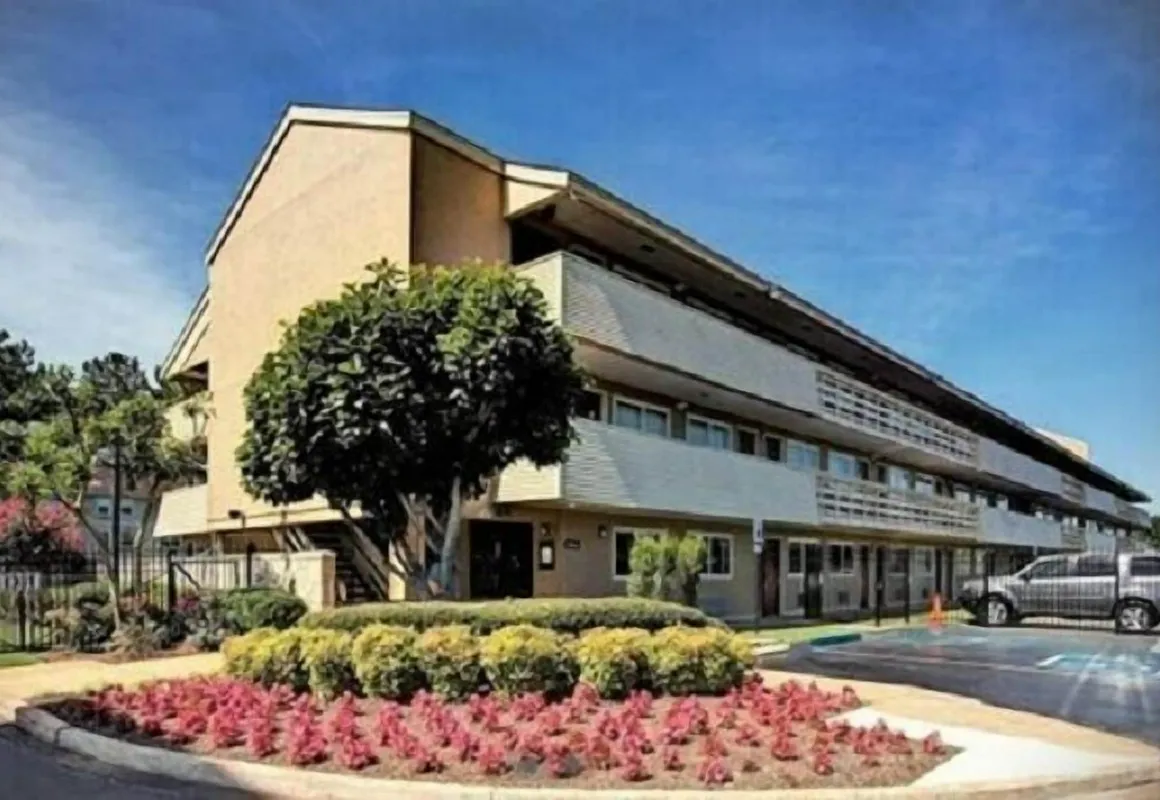 Fair View Inn & Suites hotel hero