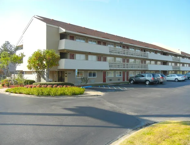 Fair View Inn & Suites hotel detail image 1