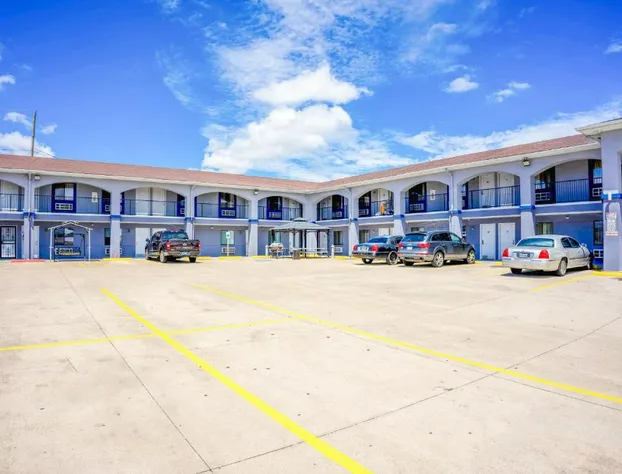 High Five Inn Killeen-Forthood hotel detail image 1