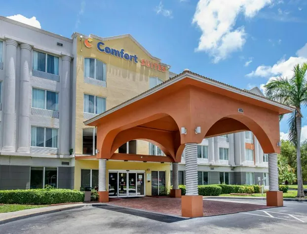 Comfort Suites Sawgrass hotel detail image 1