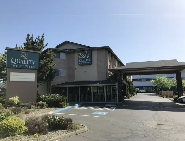 Quality Inn & Suites Silverdale Bangor - Keyport hotel detail image 1