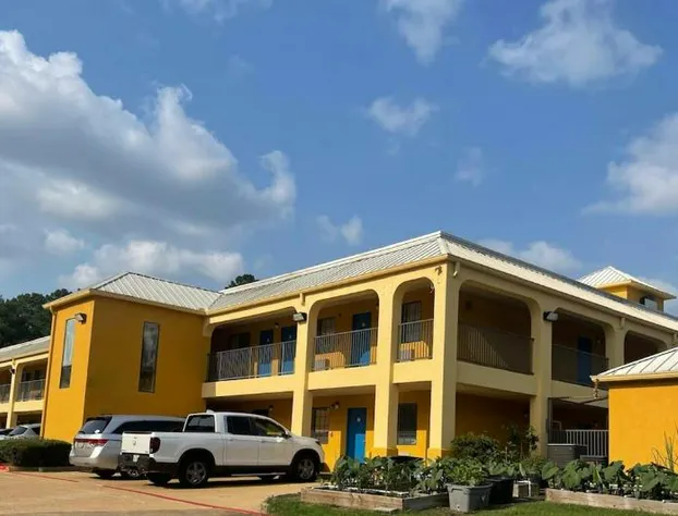 Majestic Inn hotel detail image 3