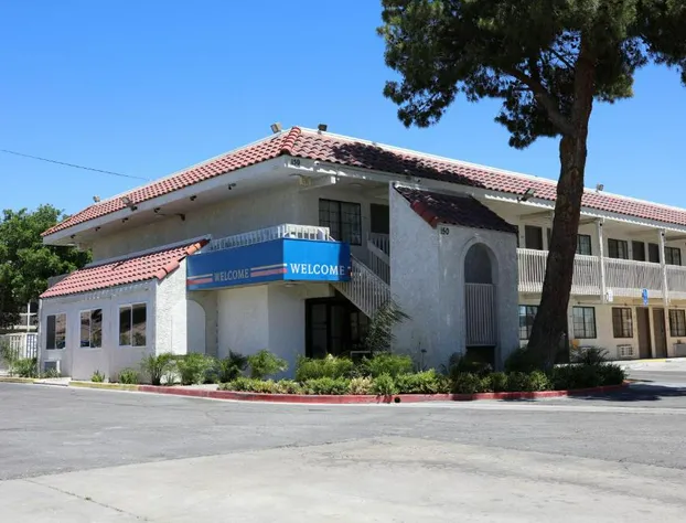Motel 6 Barstow, CA hotel detail image 2