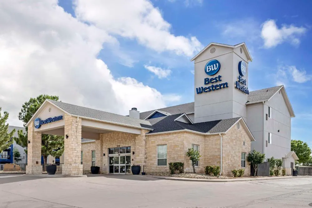 Best Western Lubbock West Inn & Suites hotel hero