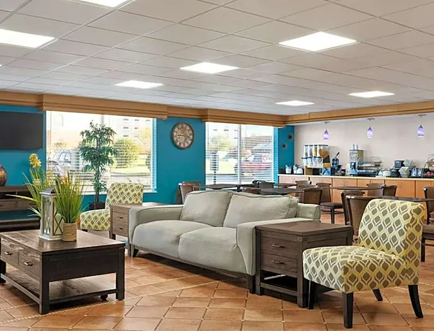 Baymont by Wyndham Elizabethtown hotel detail image 3