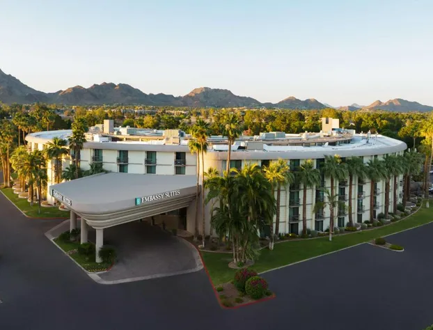 Embassy Suites by Hilton Phoenix Biltmore hotel detail image 2