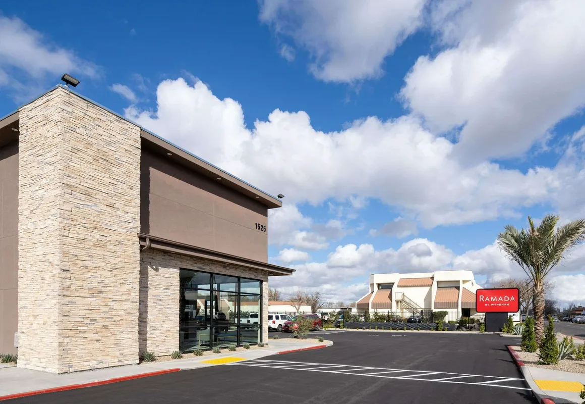 Ramada by Wyndham Modesto Yosemite Area hotel hero