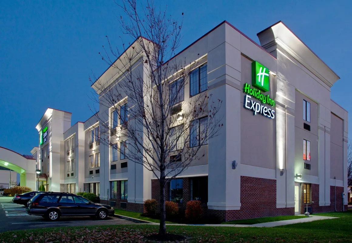Holiday Inn Express Hotel & Suites Columbus SW-Grove City by IHG hotel hero