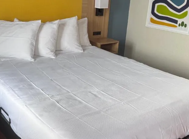 Park Inn by Radisson, Wells hotel detail image 3