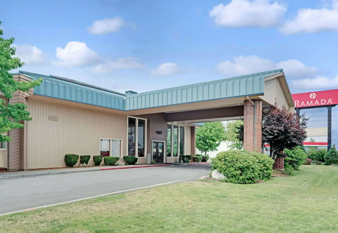 Ramada by Wyndham Spokane Valley hotel hero