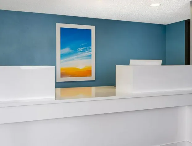 Days Inn by Wyndham Columbus/Worthington hotel detail image 1