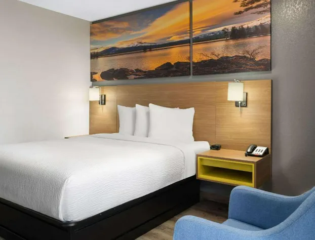 Days Inn by Wyndham Columbus/Worthington hotel detail image 4