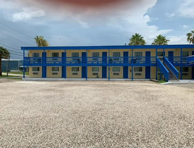 American Inn and Suites hotel detail image 1
